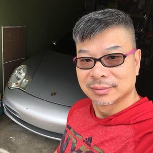 Meet your Posher, Eric